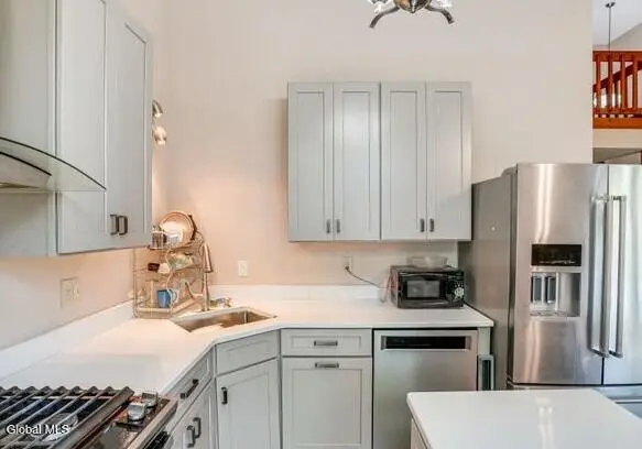 214 Walnut Lane, Slingerlands, NY 12159 - Image #3