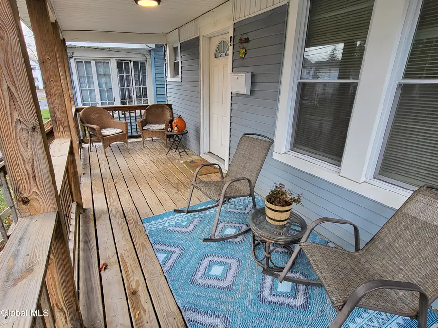 9 Putnam Street, Troy, NY 12180 - Image #2