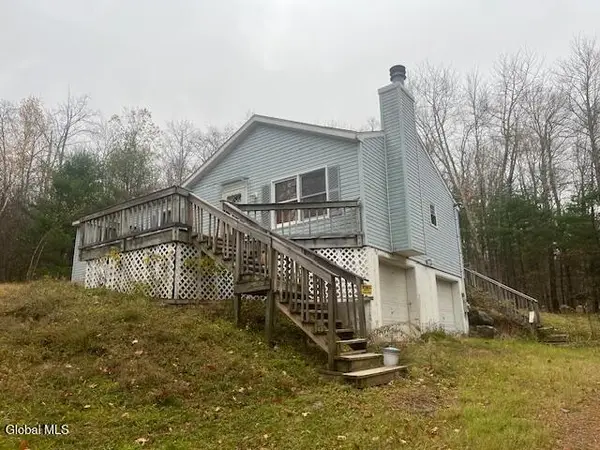 40 Lawrence Road, Jewett, NY 12444