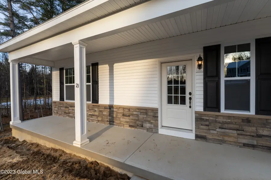 29 Tamarack Street, Ballston Lake, NY 12019 - Image #2