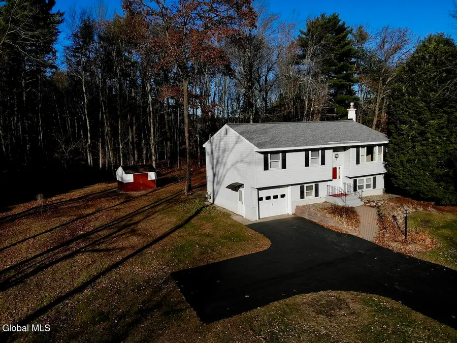 5 Birchtree Lane, Milton, NY 12020 - Image #3