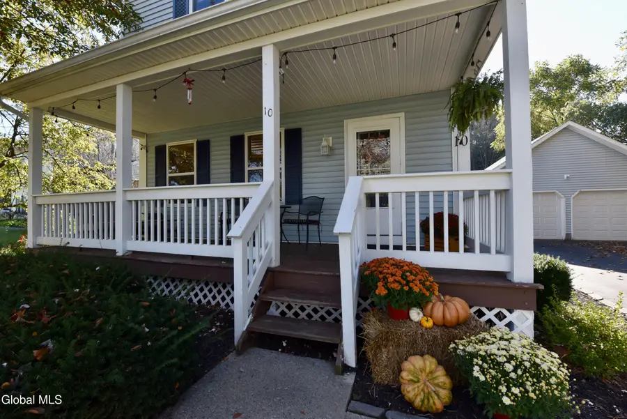 10 New Kent Road, Wilton, NY 12831 - Image #2