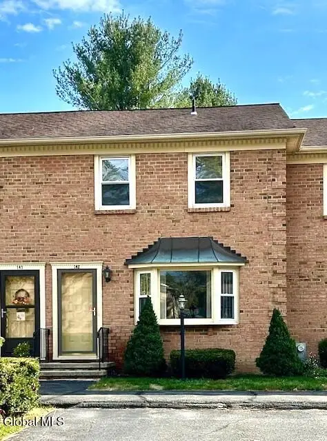 148 Williamsburg Court, Albany, NY 12203 - Image #2
