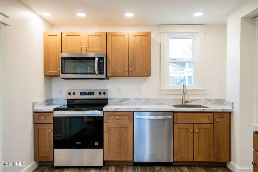 15 Garfield Street, Glens Falls, NY 12801 - Image #2