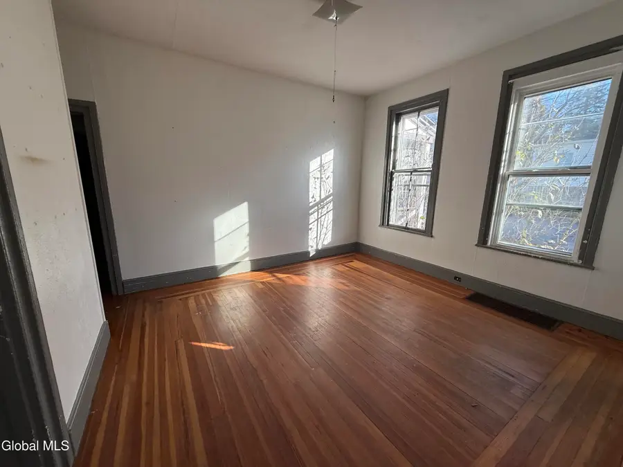 33 Maple Avenue, Canajoharie, NY 13317 - Image #2