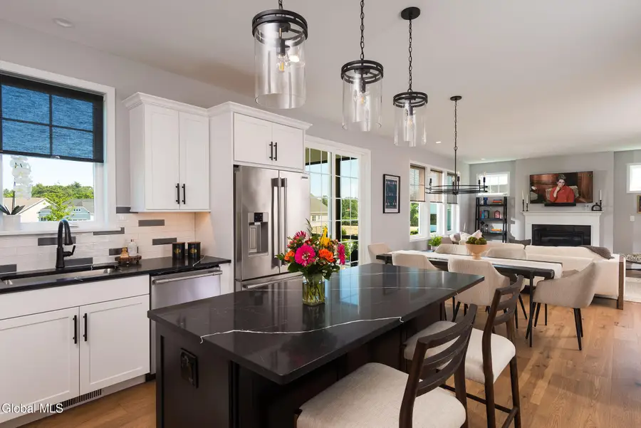 17 Chloes Way, Saratoga Springs, NY 12866 - Image #3