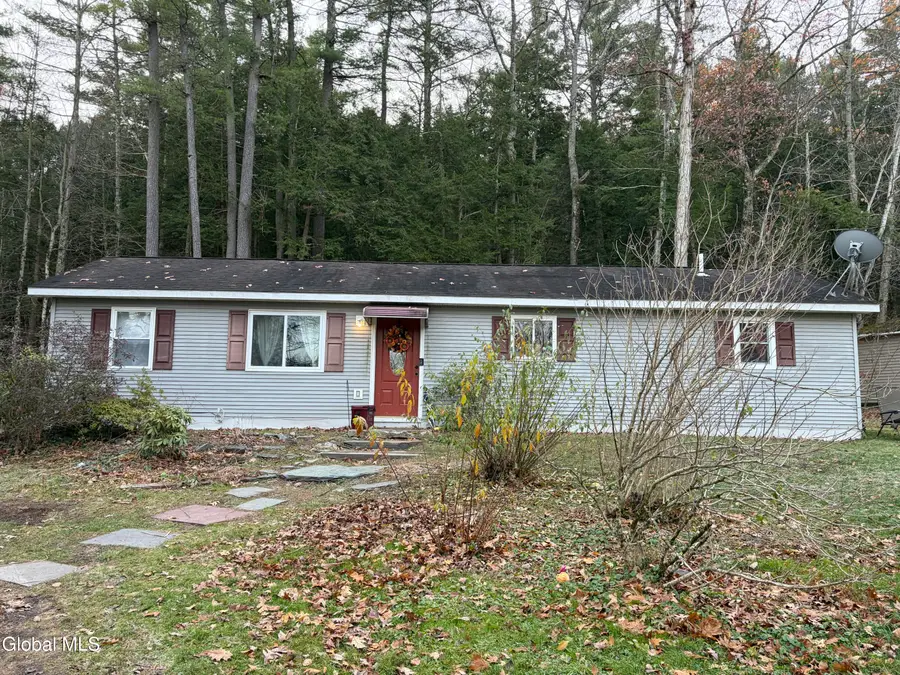 63-140 Lemayville Way, Hampton, NY 12887 - Image #2