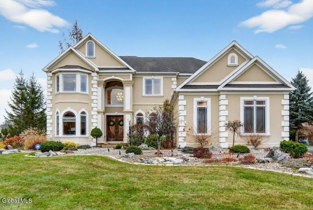 29 Alva Road, Niskayuna, NY 12309 - Image #1