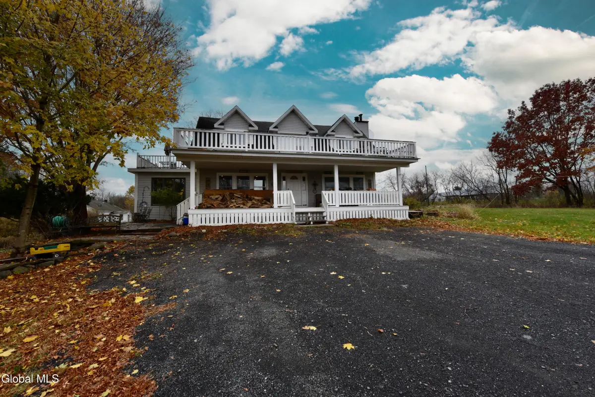 454-456 Vliet St Ext, Colonie Town, NY 12047 - Image #1