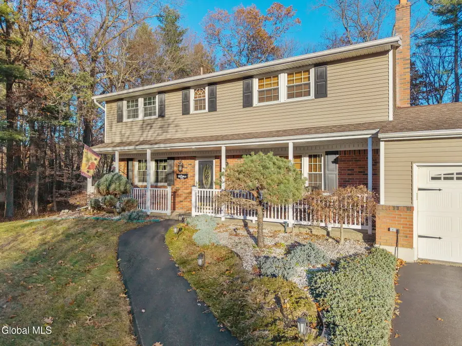 25 Longview Drive, Clifton Park, NY 12065 - Image #2