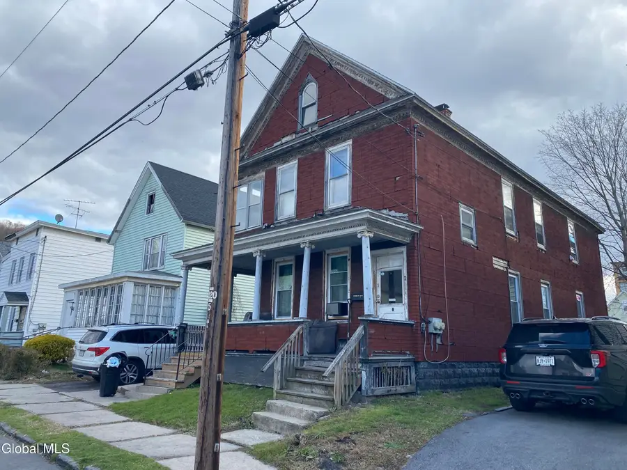 24 Eagle Street, Amsterdam, NY 12010 - Image #2