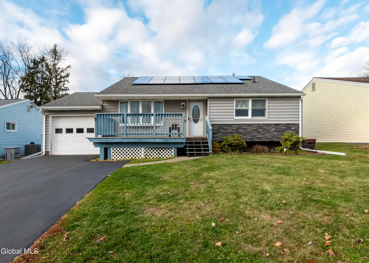 13 Dover Drive, Colonie Town, NY 12110 - Image #1