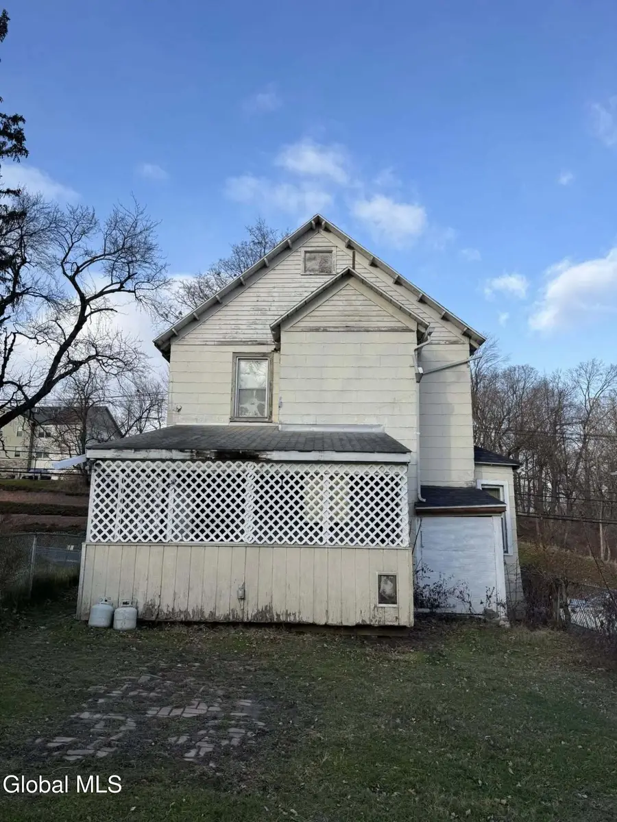 52 Vandenburgh Avenue, Troy, NY 12180 - Image #2