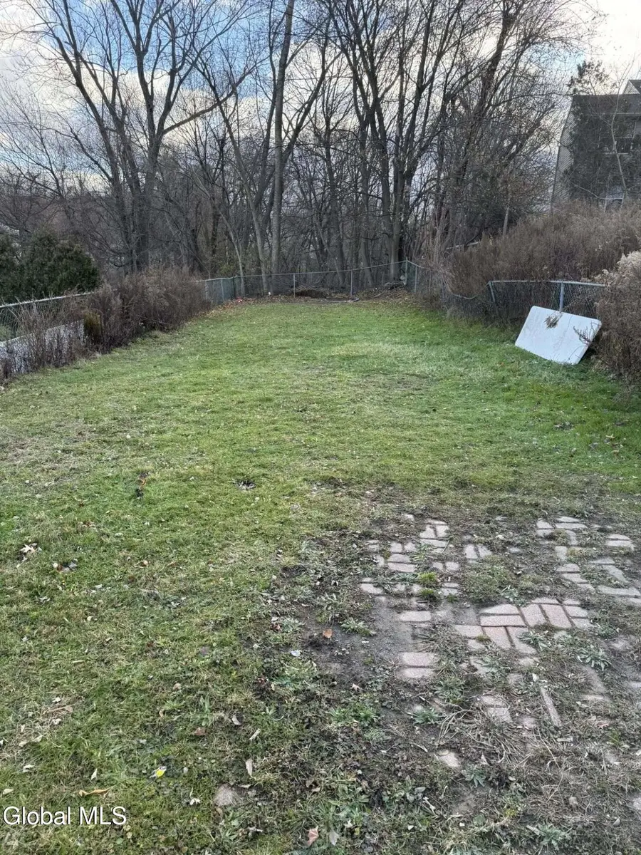 52 Vandenburgh Avenue, Troy, NY 12180 - Image #3