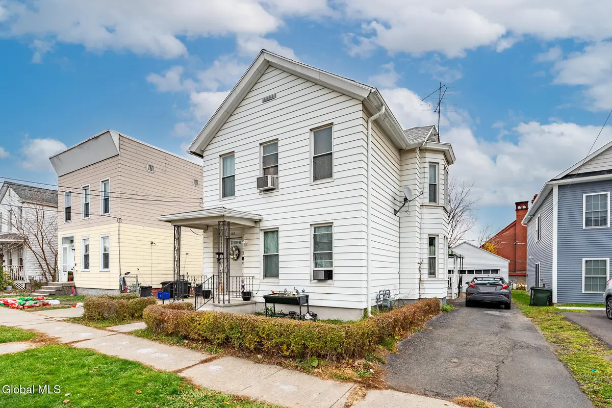 585 6th Avenue, Watervliet, NY 12189 - Image #1