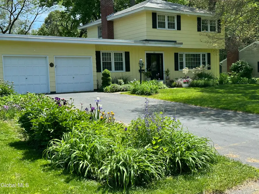 63 Greenock Road, Bethlehem, NY 12054 - Image #2