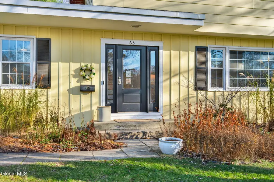 63 Greenock Road, Bethlehem, NY 12054 - Image #3