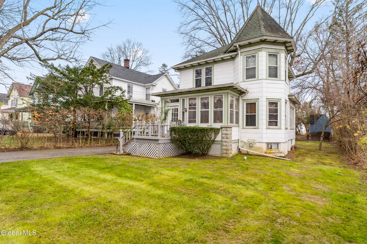 4 Morgan Terrace, Castleton On Hudson, NY 12033 - Image #1