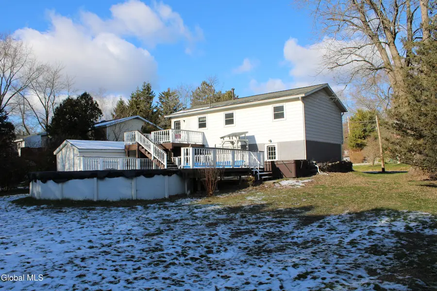 362 Ferris Road, Niskayuna, NY 12304 - Image #2