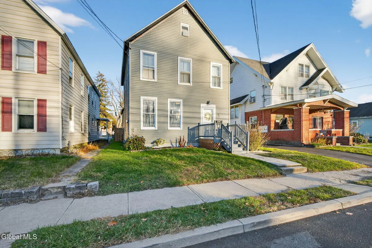 54 Vley Road, Scotia, NY 12302 - Image #1