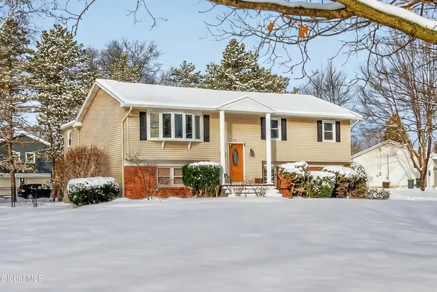 21 Langmore Lane, Brunswick, NY 12180 - Image #2