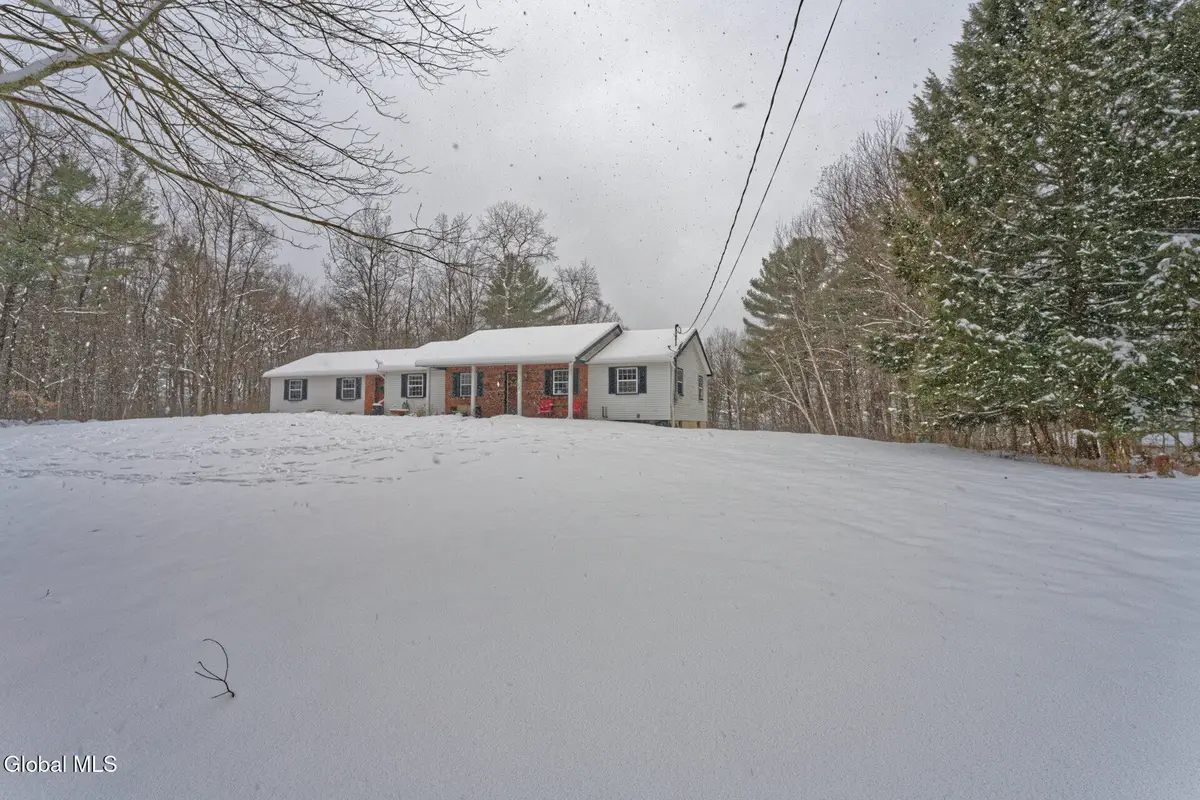 35 Pinewood Way, Argyle, NY 12809 - Image #1