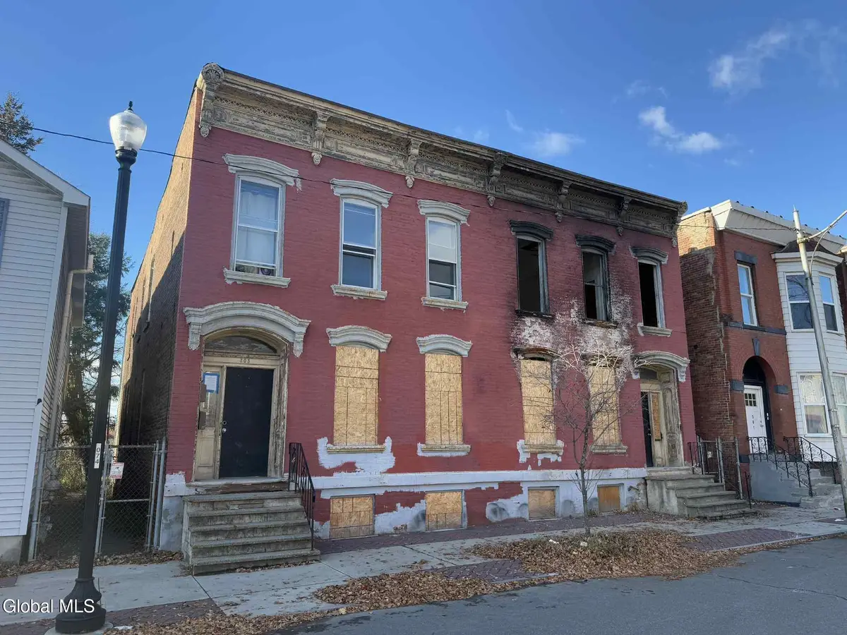 303-305 2nd Street, Troy, NY 12180 - Image #1