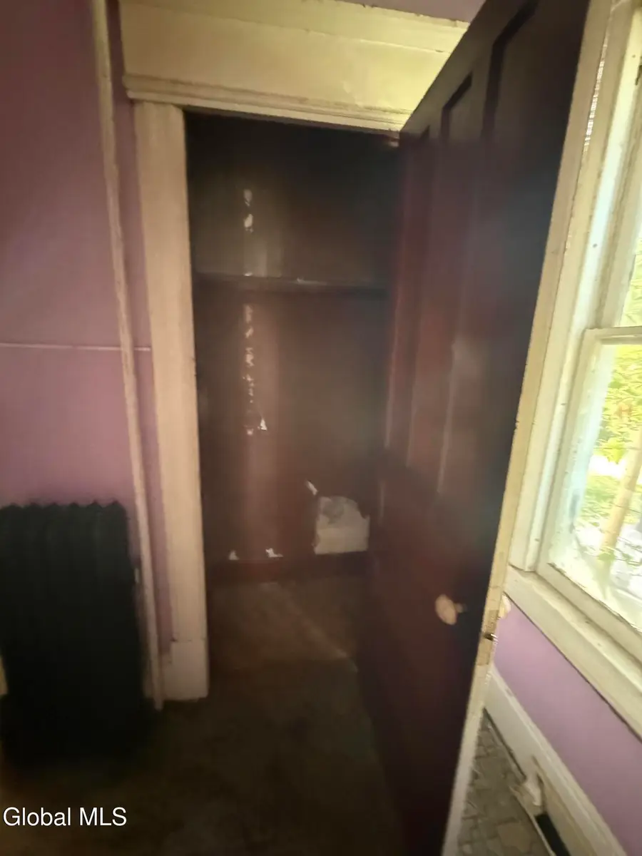 187 Bleecker Street, Gloversville, NY 12078 - Image #2