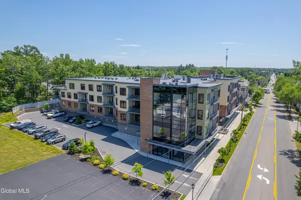 116 West Avenue #305, Saratoga Springs, NY 12866