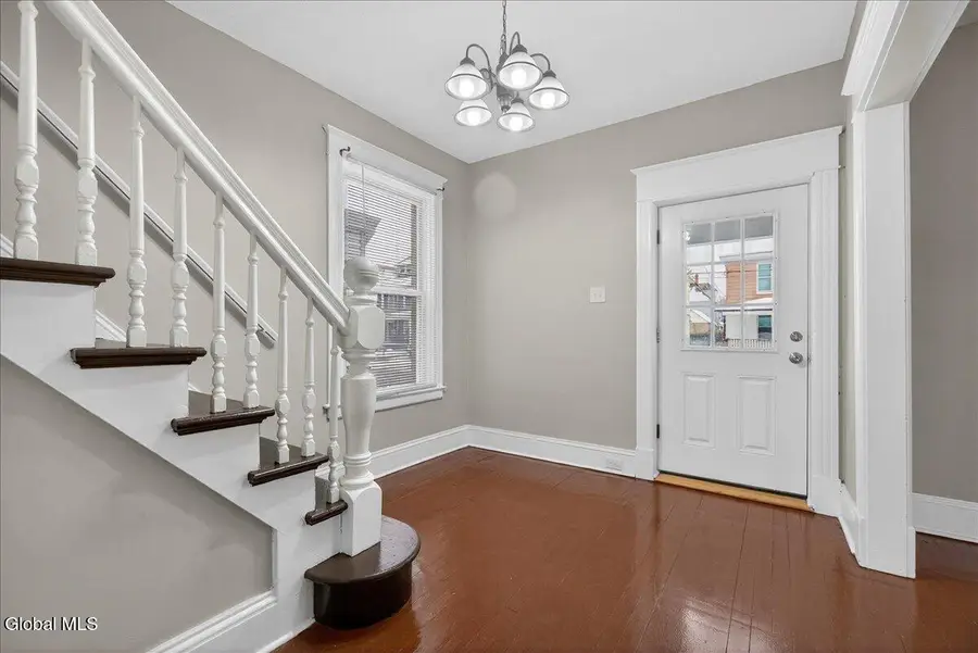 35 James Street, Schenectady, NY 12304 - Image #2