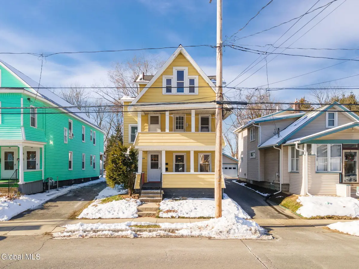 1073 Regent Street, Schenectady, NY 12309 - Image #1