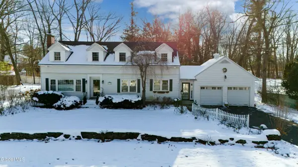 834 Jamaica Road, Schenectady, NY 12309