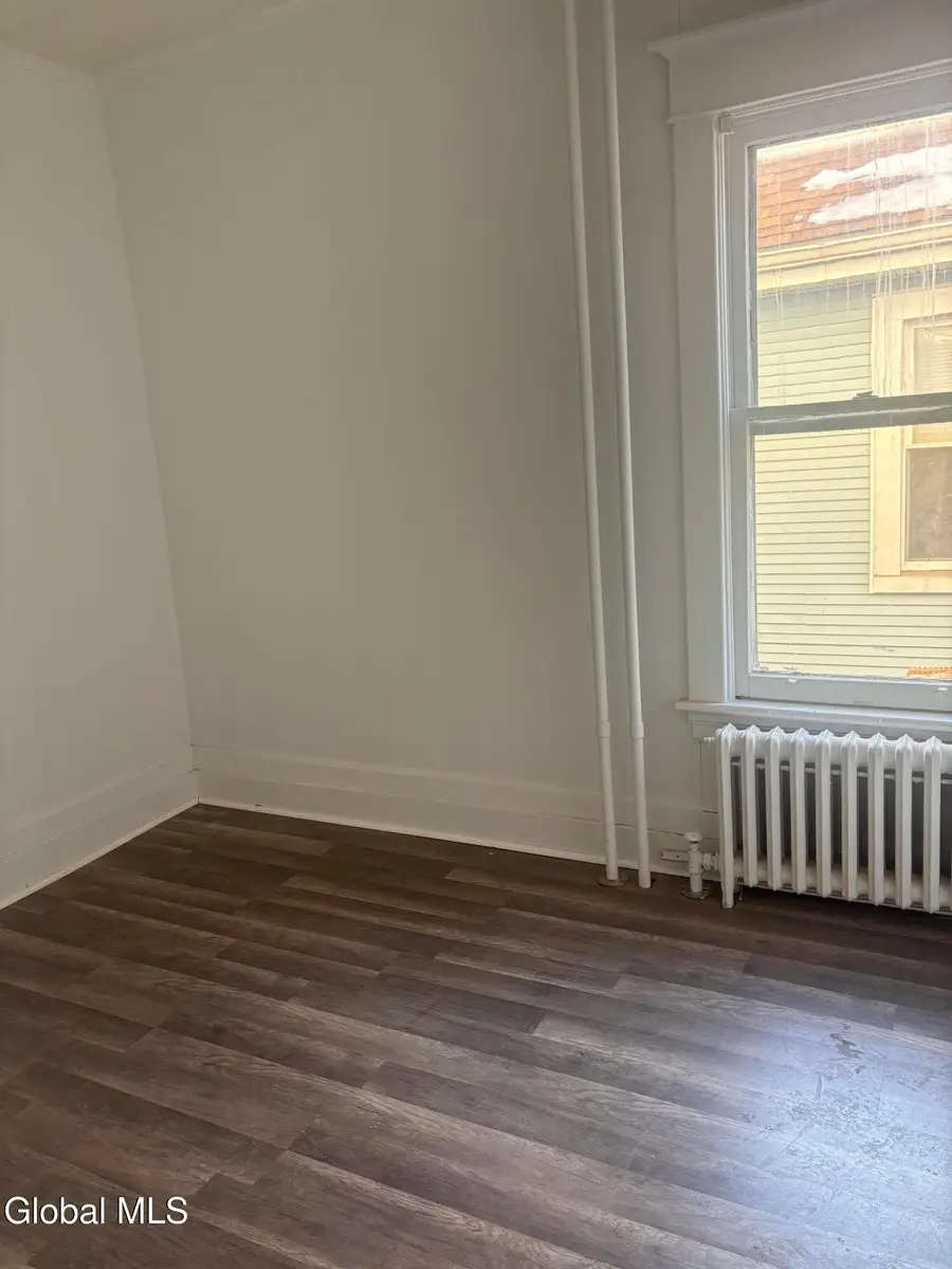 9 Pennsylvania Avenue, Albany, NY 12206 - Image #3