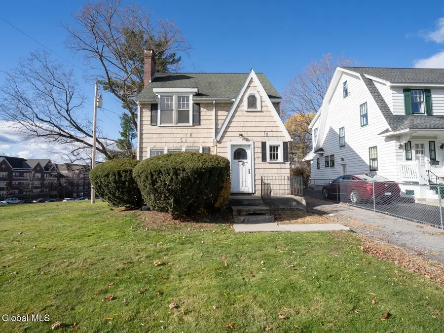 2107 Burdett Avenue, Troy, NY 12180 - Image #2