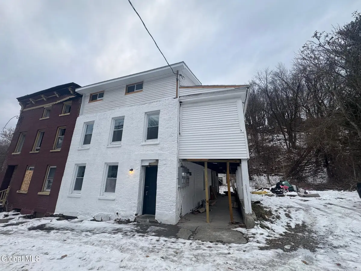 25 Spring Avenue, Troy, NY 12180 - Image #1