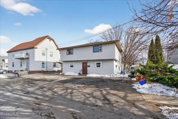 1886 Avenue B #APT 1,2,3, Watervliet, NY 12189