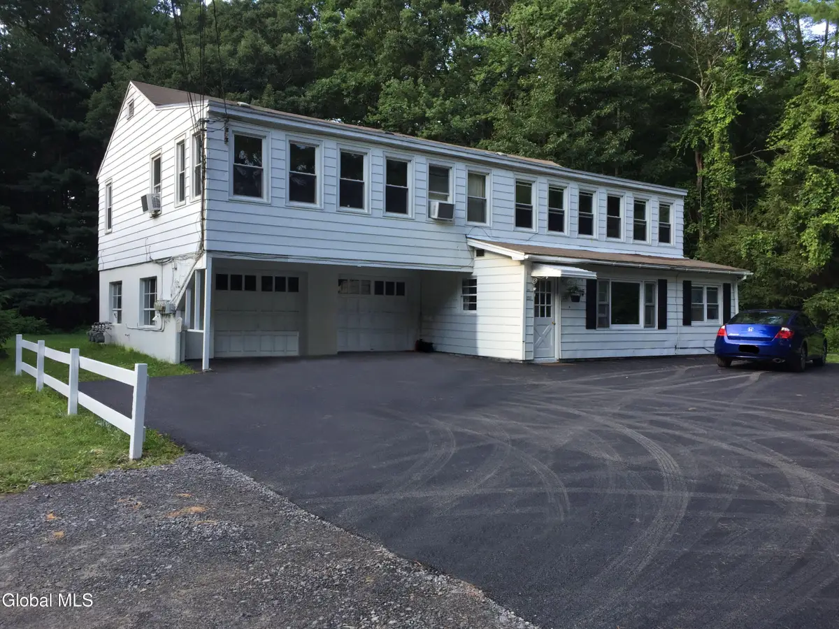 2237 Ghents Road, Rotterdam, NY 12306 - Image #1