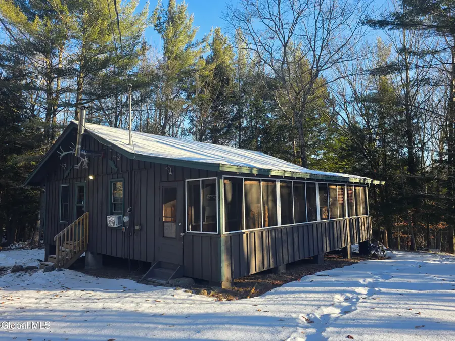 7 Scott Lane, Edinburg, NY 12134 - #3