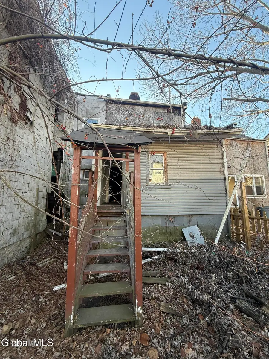 13 Albany Street, Albany, NY 12204 - Image #2