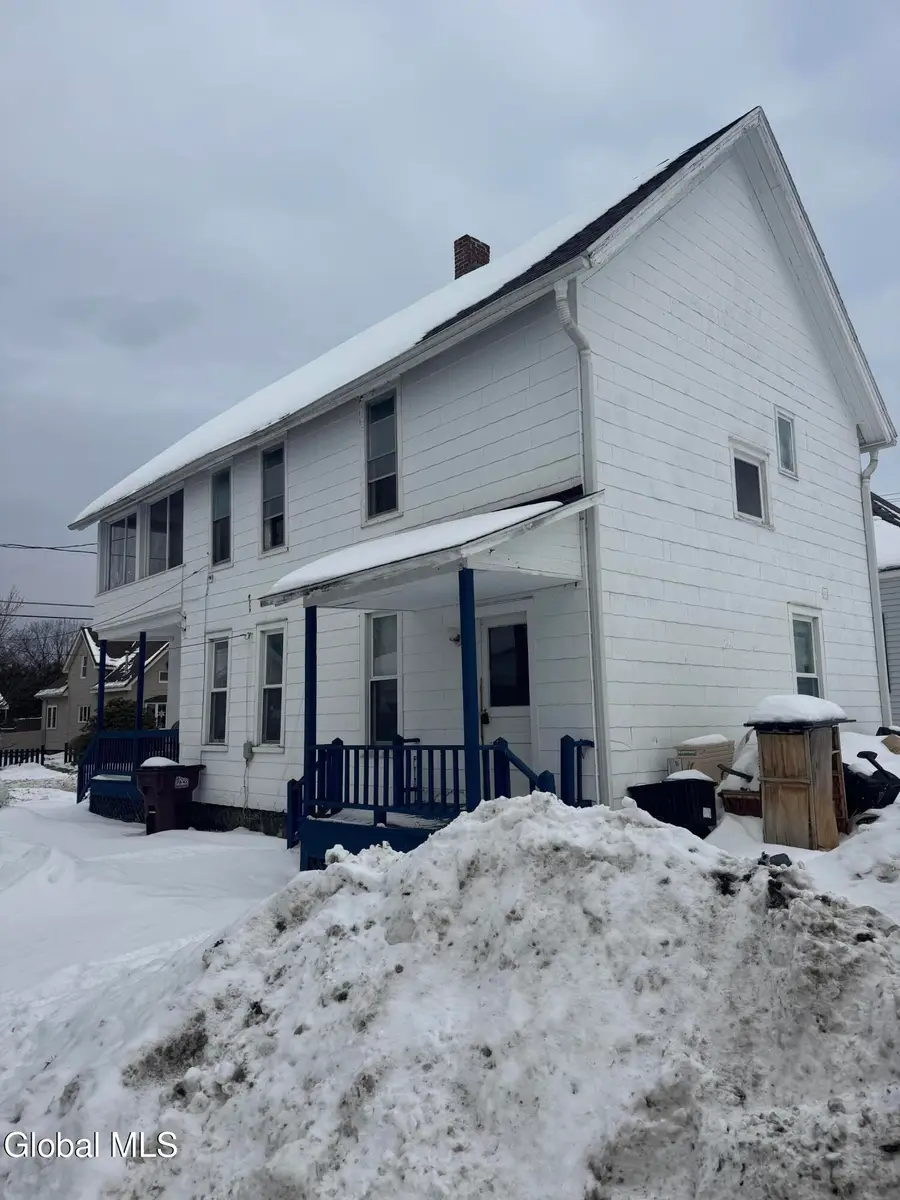 32 Walnut Street, Gloversville, NY 12078 - Image #2