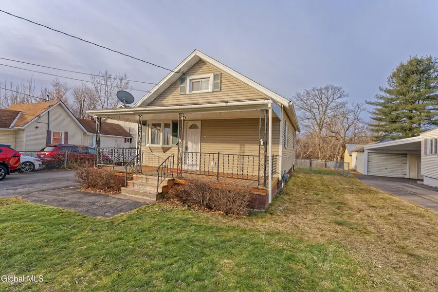 3760 Albany Street, Niskayuna, NY 12304 - Image #2