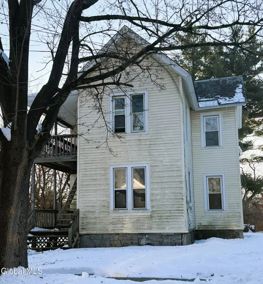 16 Montcalm Street, Glens Falls, NY 12801 - Image #3
