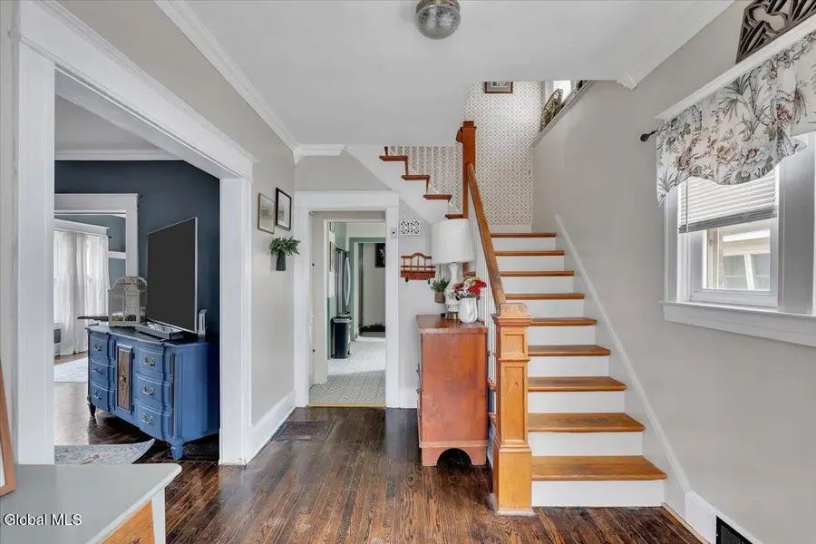 7 Mountain View Avenue, East Greenbush, NY 12061 - Image #3