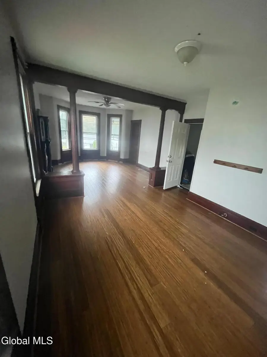 9 Stannard Avenue, Troy, NY 12180 - Image #3