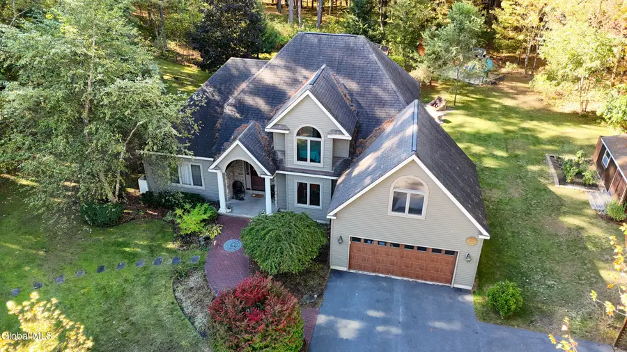 28 Bog Meadow Run, Saratoga Springs, NY 12866 - Image #2