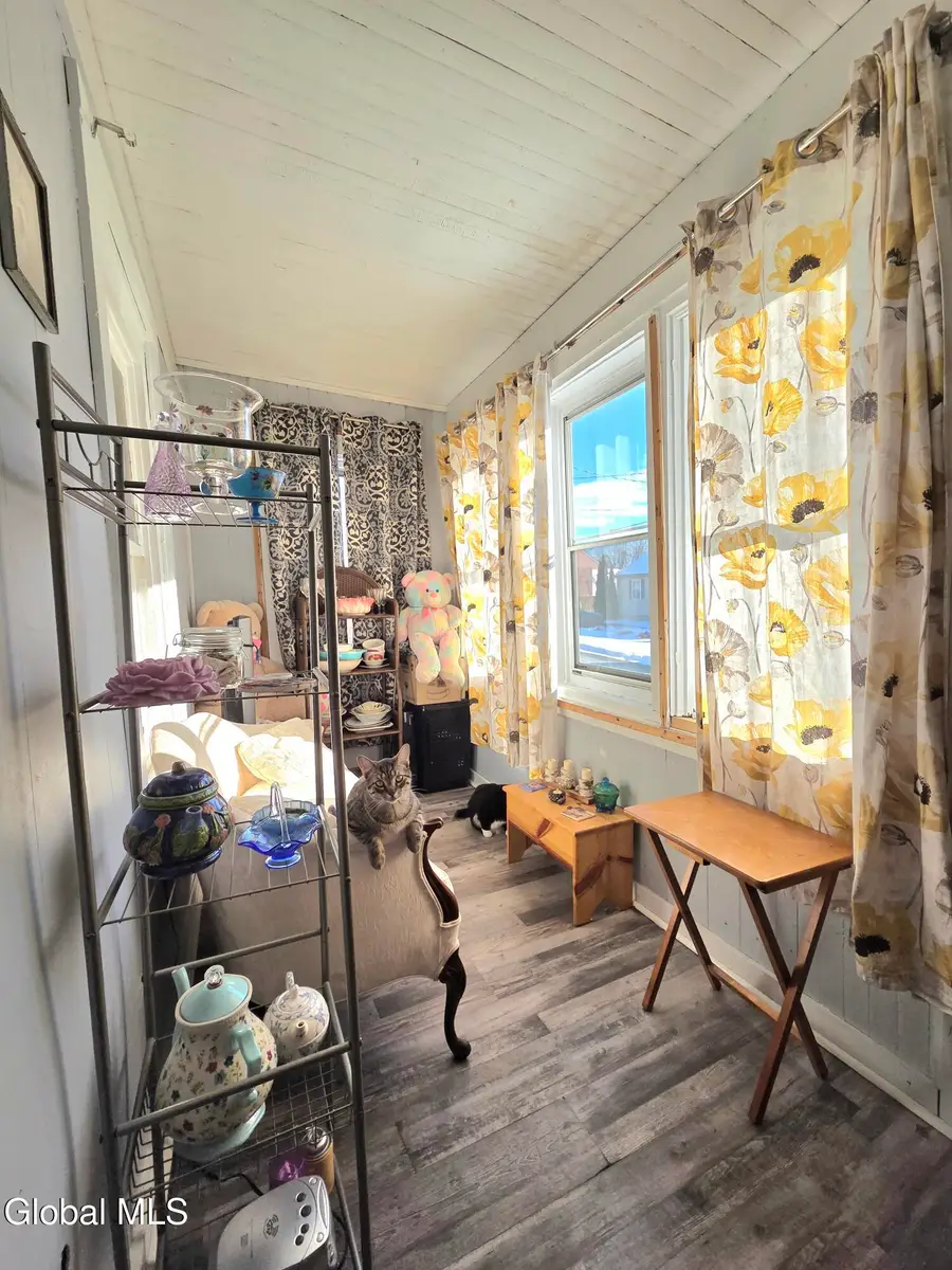 26 Winthrop Street, Colonie, NY 12205 - Image #3