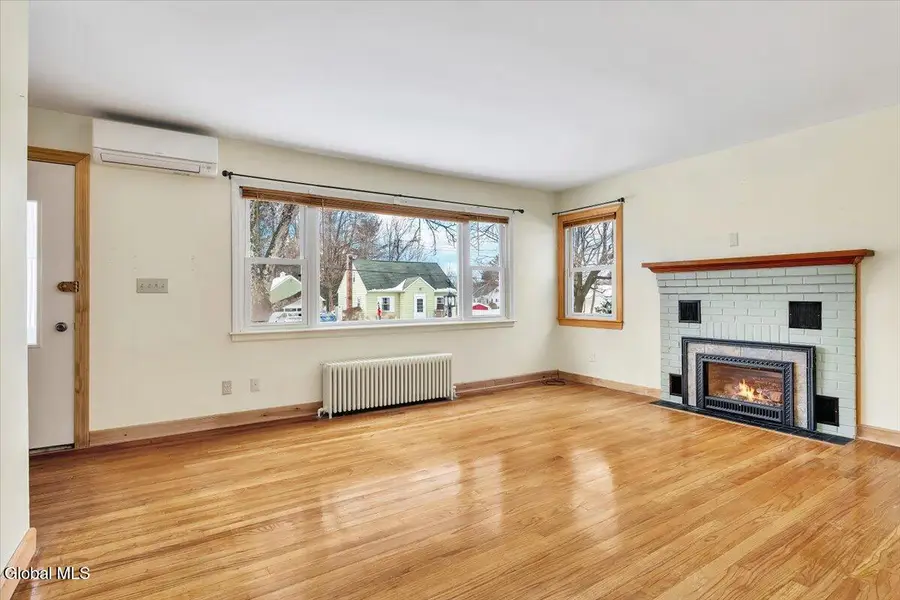 9 Kevin Lane, Schodack, NY 12061 - Image #2