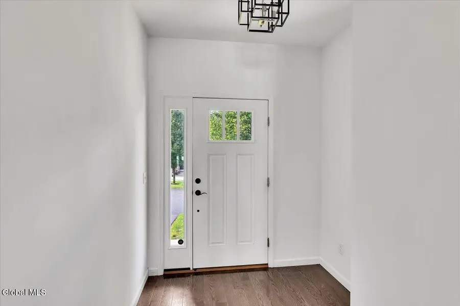 22 Stacey Way, Brunswick, NY 12180 - Image #2