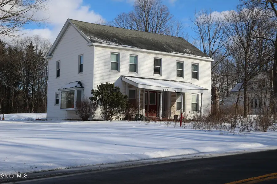 295 W Sand Lake Road, North Greenbush, NY 12198 - Image #2