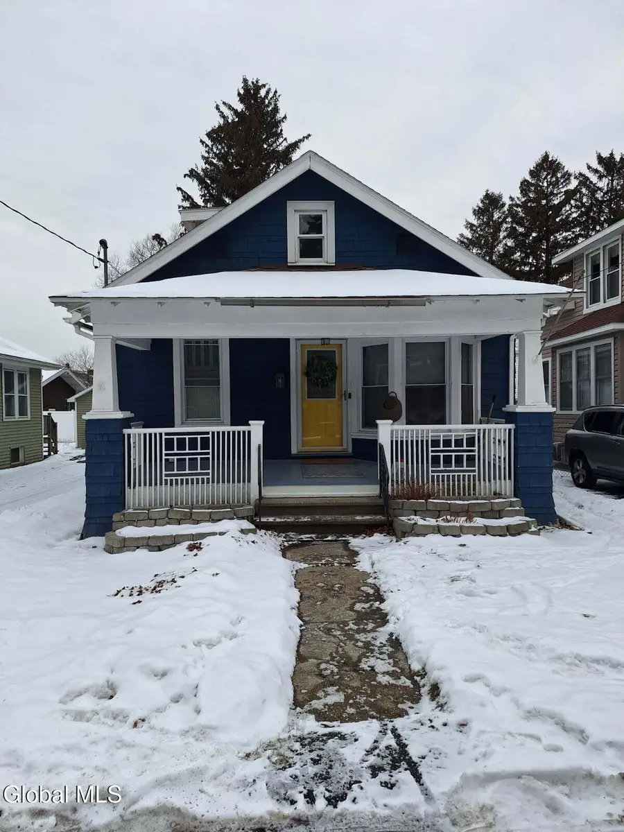 17 Wayne Street, Troy, NY 12180 - Image #3